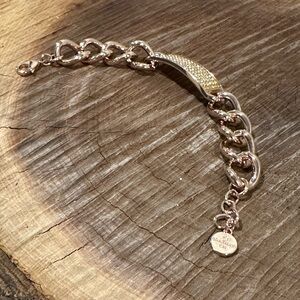 Rose Gold Chain Link Bracelet with Textured Bar